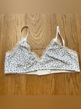 Brandy Melville Purple & White Floral Bra